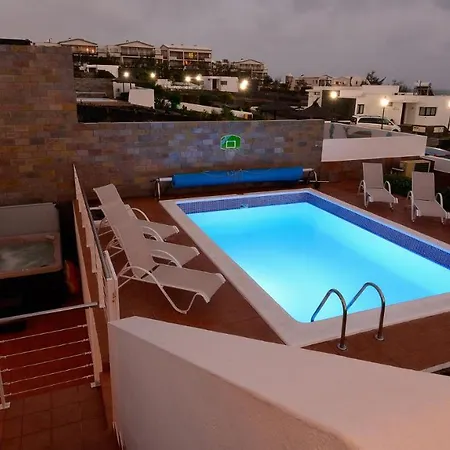 Vila Playa Blanca Sleeps 10 Pool Wifi *