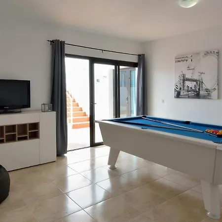 Playa Blanca Sleeps 10 Pool Wifi * Playa Blanca (Lanzarote)